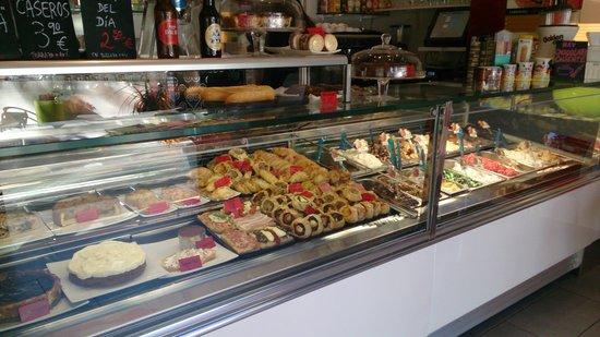 Luzuria Resto Bar